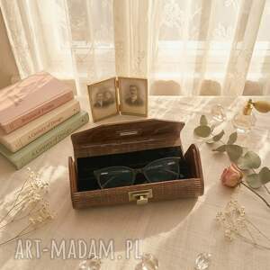 Drewniane etui na okulary Treetrue art - elegancka ochrona i grawer