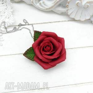 wisior ręcznie robiony, czerwono - bordowa róża, glina polimerowa, biżuteria