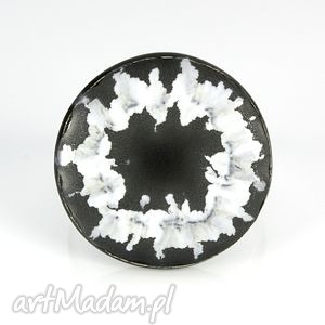 black white ring, ceramika pierścionki, hand