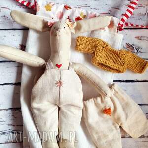 Prezent Przytulanka 30 cm z akcesoriami, naturalna zabawka