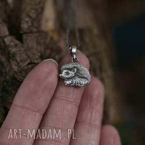 naszyjniki mini wisiorek jeż ze srebra 925, biżuteria zwierzętami