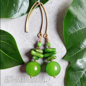 soczyście zielone długie kolczyki, wiosenna biżuteria