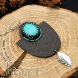 wisior skórzany z magnezytem, haftowany boho, wisiorek kamieniem boho