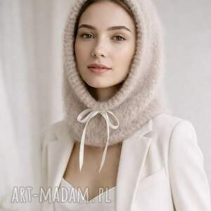 Balaclava ślubna Anti Bride z alpaki i merino ręczna robota marcepan