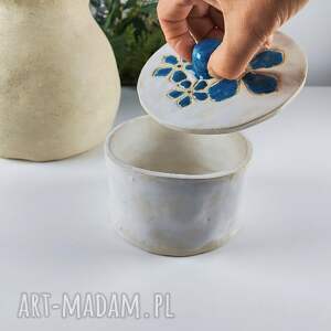 handmade ceramika pojemnik ceramiczny z pokrywką