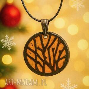 drewniany wisiorek - magiczny las ręcznie wypalany naszyjnik z drewna