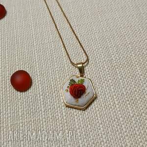 ręcznie haftowany wisior wojownik stal szlachetna filcu, stylowo, boho