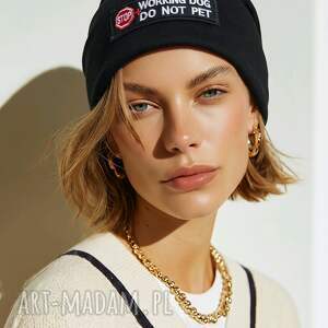 czapka czarna dzianinowa uniseks na podszewce rozmiar uniwersalny box a1