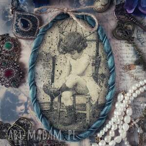 Dekoracyjny medalion shabby chic, decoupage