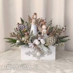 świąteczna dekoracja z aniołkami stroik bożonarodzeniowy w szufladzie, boże