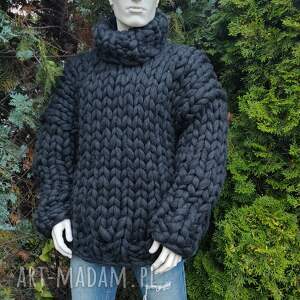 ręcznie wykonane swetry sweter z golfem robiony na grubych drutach z merynosa