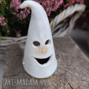 Ceramiczny duch na Halloween - rękodzieło do domu