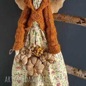 Anioł stróż jesienny z dyniami - dekoracja handmade