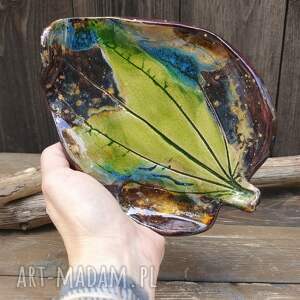 Ceramiczny liść paterka c895) ceramika na prezent