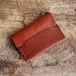minimalistyczny portfel ze skóry naturalnej, personalizowany szyty ręcznie