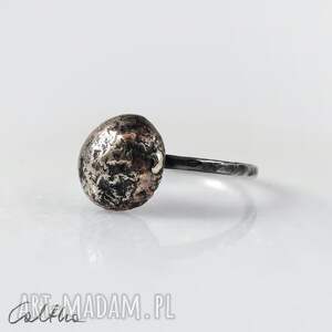 kamyk - srebrny pierścionek z miedzią rozm. 16 (2210 01)