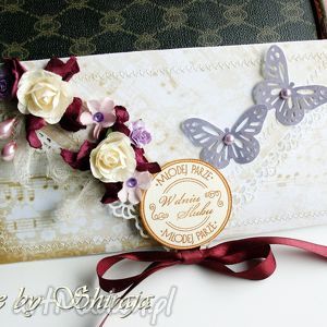 ręcznie zrobione scrapbooking kartki kopertówka z okazji ślubu - rubinowa