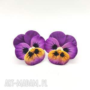 kwiatowe kolczyki sztyfty z polimerowej gliny bratki, biżuteria kwiatowa