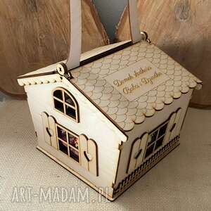 hand-made pudełka drewniany domek nosidło na słodycze dzień babci