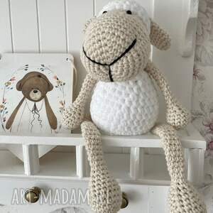 maskotka owieczka biała 30 cm, maskota szydełkowa przytulanka owca, zabawka