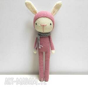 handmade maskotki różowy królik w śpioszkach maskotka przytulanka