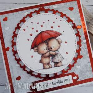 kartka na walentynki z misiami pod parasolką, nietypowy napis, walentynkowa