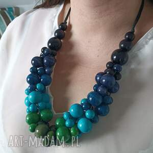 Naszyjnik drewniany długi 65cm Morska Tęcza, niebieskie korale
