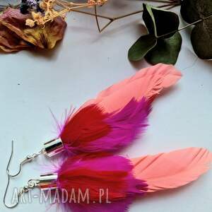 kolczyki czerwono rózowe pióra rękodzieło et, fo slu, bo