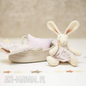 pomysł na święta prezent Króliczek z Łóżeczkiem Koszem