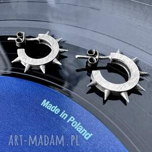 Srebrne kolczyki wkrętki pieszczochy, kolce