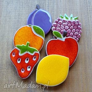 ceramiczne owoce na magnes truskawka, pomarańcza maliny, śliwki, cytryna