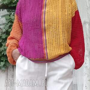 swetry szydełkowy kolorowy sweterek - kolory tęczy szydełkowa bluzka