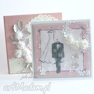 kartka ślubna w pudełku, pamiątka, welon, kwiaty, garnitur