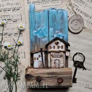 rustykalny wieszak na klucze no 2, z drewna, ręcznie malowane drewniane