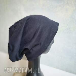 Czapka granatowa uniseks bez podszewki uszyta z dzianiny damsko męska