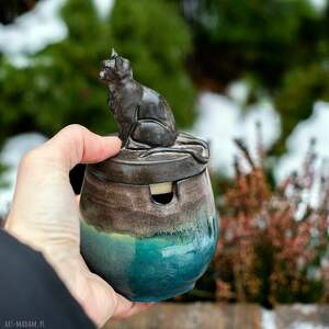 urokliwa cukiernica z kotem - morski brąz - AzulHorse