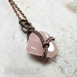 wisiorki kwarc różowy m264, wire wrapping, rękodzieło, miedź