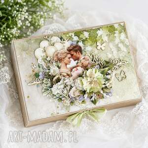 Ręcznie robiona kartka na urodziny "Today is your birthday" z koronką