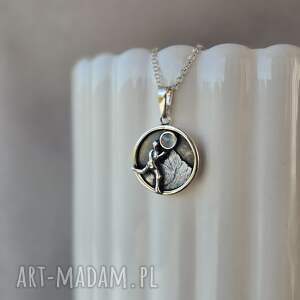 srebrny naszyjnik z biegaczem i górami, górska, biżuteria