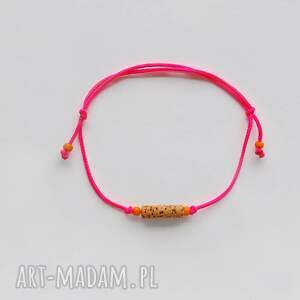 katarzyna kaminska okrąg bransoletka, sznurek, rególowana, koraliki, oryginalny