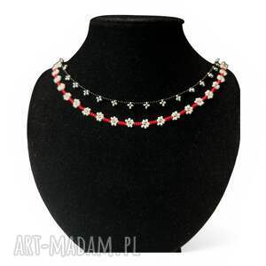 zestaw naszyjników damskich - delikatne łańcuszki z koralików na prezent