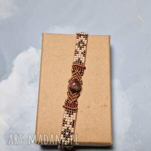 Bransoletka z elementami makramy wyplatana z koralików. (tkana, magiczna ozdoba, regulowana)