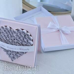Prezent Kartka ślubna w pudełku - personalizowana w delikatnym różu