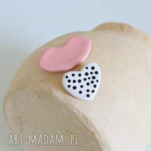 Ceramiczne broszki usta i serce w groszki - zestaw na prezent (handmade)