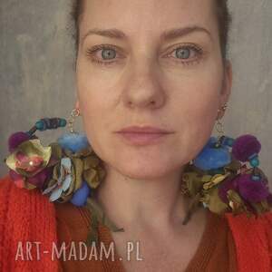 Klipsy szalone, duże i lekkie na bazie koła wykonana w pojedynczym