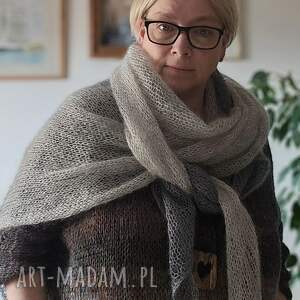 Chusta Mgła z moheru i jedwabiu - ręcznie robiona