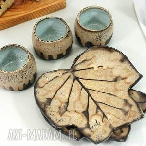 jesienny komplet ceramiczny talerze liść czarka, ceramika na prezent, czarka