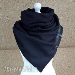 handmade szaliki czarny szal, chusta, szalik ze skórzanymi zapinkami i karabińczykami