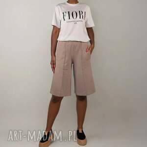 Szorty, spodnie, damskie z ozdobnymi przeszyciami - spodenki