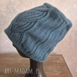 Czapka wełna ciemna zieleń na podszewce świetna na codzienne noszenie